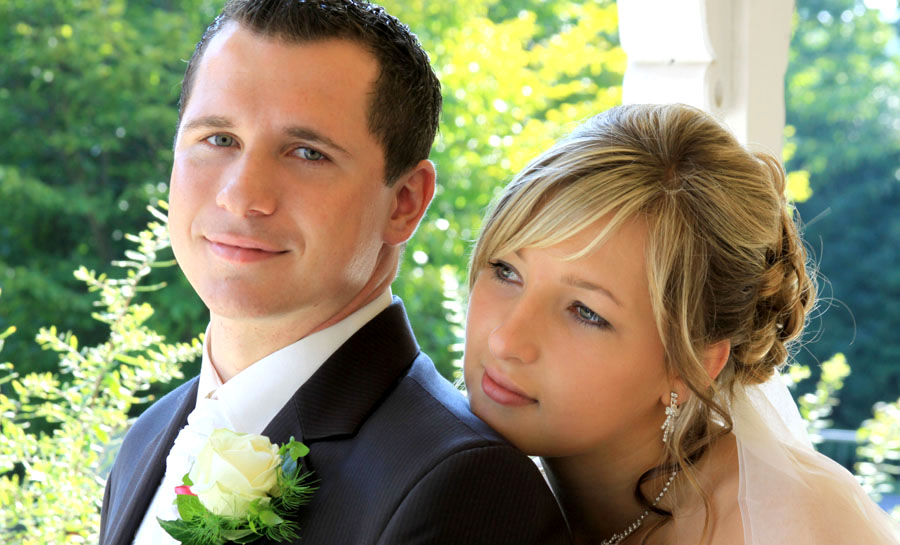 Cleebronn Hochzeit, Hochzeitsfotos Tripsdrill, Hochzeitsbilder, Brautpaarfotos, Fotoshooting, schöne Fotos Hochzeit,  professioneller Hochzeitsfotograf, Fotografie Marita Hüttner, Eppingen,  Heilbronn, Bretten, Sinsheim, Bruchsal, Bretzfeld,  Öhringen, Bietigheim, Mosbach, Neckarsulm, Bad Friedrichshall,  Neuenstadt, Bad Wimpfen,
