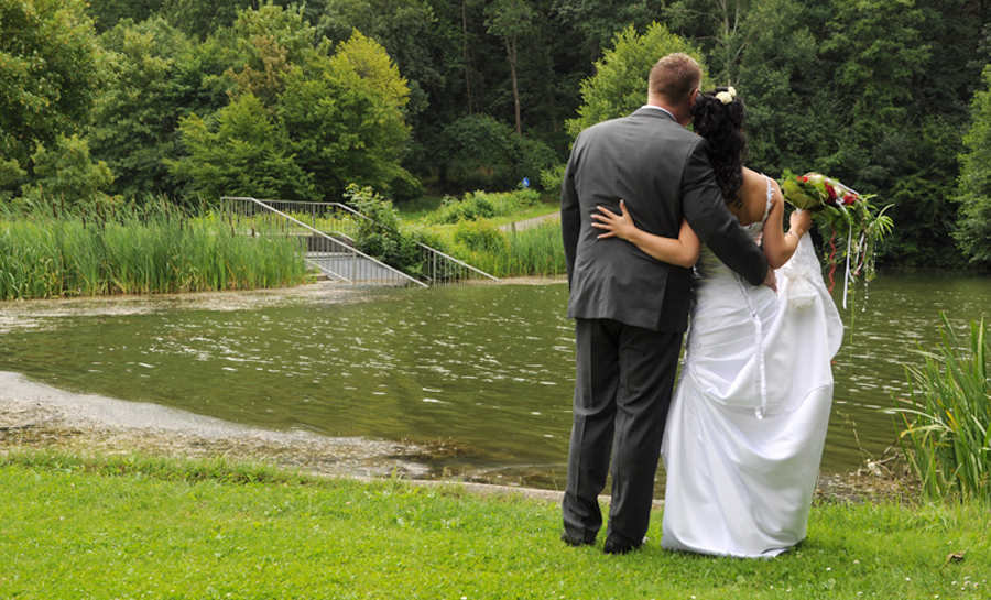Hochzeit, Hochzeitsfotos, Hochzeitsbilder, Fotos Brautpaar, Braut, Bräutigam, professioneller Hochzeitsfotograf, schöne Fotos Hochzeit,  Fotografie Marita Hüttner, Eppingen, Heilbronn, Bretten, Sinsheim,  Bruchsal, Bretzfeld, Öhringen, Bietigheim, Mosbach, Neckarsulm,  Bad Friedrichshall, Neuenstadt, Bad Wimpfen, Mühlbach