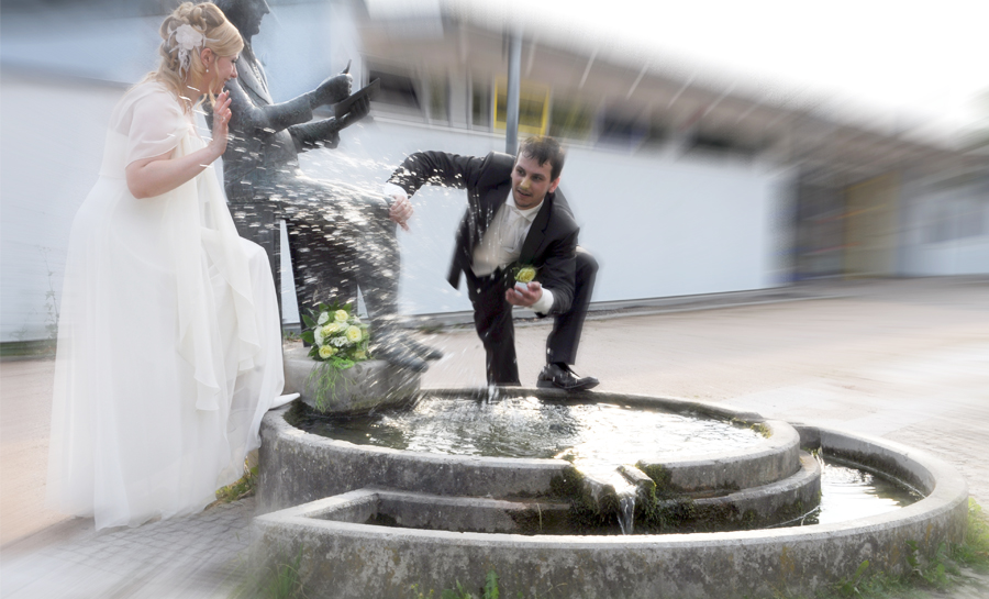 Fotosession Hochzeit in Flehingen, Hochzeit, Hochzeitsfotos, Hochzeitsbilder, Fotos Brautpaar, Braut, Bräutigam, professioneller Hochzeitsfotograf, schöne Fotos Hochzeit,  Fotografie Marita Hüttner, Eppingen, Heilbronn, Bretten, Sinsheim,  Bruchsal, Bretzfeld, Öhringen, Bietigheim, Mosbach, Neckarsulm,  Bad Friedrichshall, Neuenstadt, Bad Wimpfen, Kraichtal