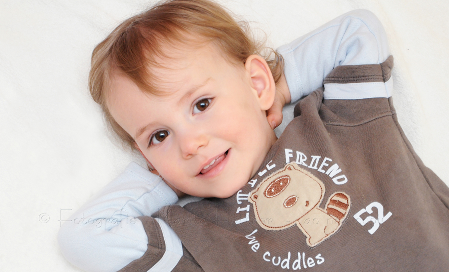 Junge 2 Jahre alt, Fotografie Marita Hüttner, Babyfotografie Heilbronn, Sinsheim, Bretten, Bietigheim, Öhringen
