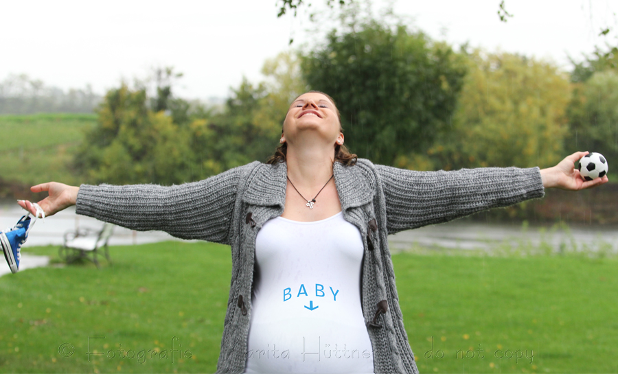 schwanger, Babybauch, Schwangerschaft, Schwangershooting, Babybauchfotos,  Babyfotograf, Babybilder, schöne Babyfotos,  Babyfotos zuhause, Babyfotografin, Babyfotoshooting, Marita Hüttner,  Babyfotografie Heilbronn, Babyfotografie Sinsheim,  Mosbach, Bietigheim, Ilsfeld, Lauffen, Eppingen, Kraichtal, Bretten,  Bruchsal, Bretzfeld, Brackenheim, Bönnigheim,  Öhringen, Neuenstadt, Neckarsulm, Neudenau,  Bad Friedrichshall, Bad Wimpfen, Bad Rappenau, 