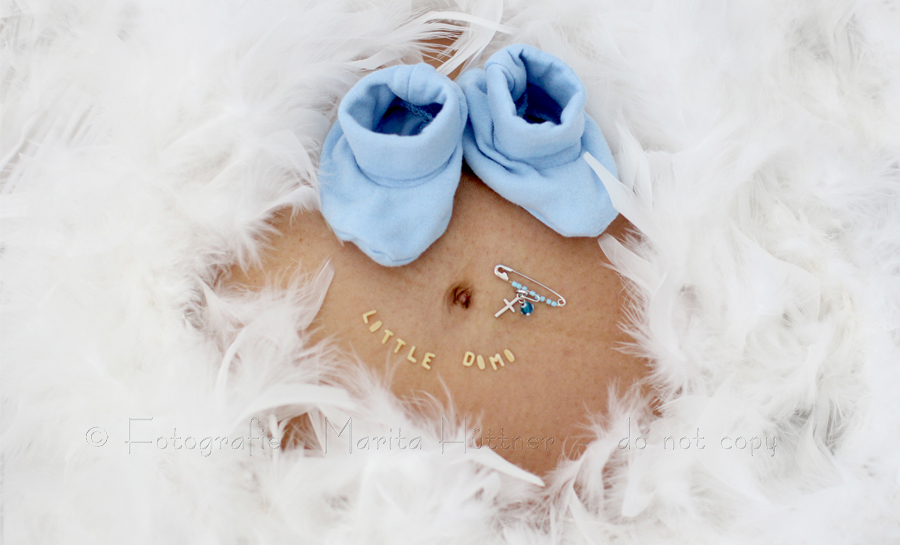 schwanger, Babybauch, Schwangerschaft, Schwangershooting, Babybauchfotos,  Babyfotograf, Babybilder, schöne Babyfotos,  Babyfotos zuhause, Babyfotografin, Babyfotoshooting, Marita Hüttner,  Babyfotografie Heilbronn, Babyfotografie Sinsheim,  Mosbach, Bietigheim, Ilsfeld, Lauffen, Eppingen, Kraichtal, Bretten,  Bruchsal, Bretzfeld, Brackenheim, Bönnigheim,  Öhringen, Neuenstadt, Neckarsulm, Neudenau,  Bad Friedrichshall, Bad Wimpfen, Bad Rappenau, 
