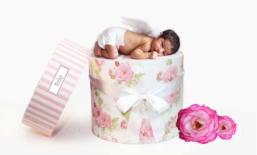 Baby, Neugeborenes, Babyfotografie Heilbronn, Babybilder, Babyfotoshooting,  Babyfotos, Fotoshooting  Fotografin Marita Hüttner, Sinsheim, Eppingen, Kraichtal, Bretten, Bruchsal, Bretzfeld,  Heilbronn, Brackenheim, Bönnigheim, Öhringen, Neuenstadt,  Neckarsulm, Mosbach, Bad Friedrichshall, Bad Wimpfen, Bad Rappenau, 