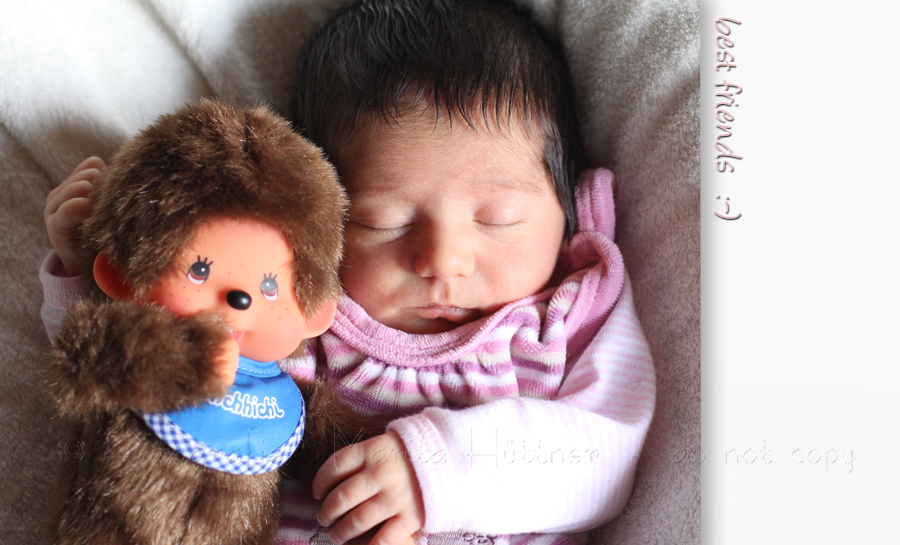 Baby, Neugeborenes, Babyfotografie Heilbronn, Babybilder, Babyfotoshooting,  Babyfotos, Fotoshooting  Fotografin Marita Hüttner, Sinsheim, Eppingen, Kraichtal, Bretten, Bruchsal, Bretzfeld,  Heilbronn, Brackenheim, Bönnigheim, Öhringen, Neuenstadt,  Neckarsulm, Mosbach, Bad Friedrichshall, Bad Wimpfen, Bad Rappenau, 