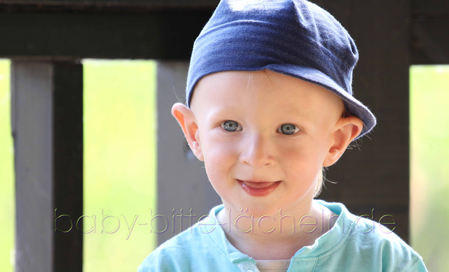 Kinder, Kinderfotograf, Kinderfotos, schöne Babyfotos, Kinderfotos zuhause, Babyfotografin, Babyfotoshooting, Shooting Kinder und Familie, Fotografie Marita Hüttner, Sinsheim, Mosbach, Bietigheim, Ilsfeld, Lauffen, Eppingen, Kraichtal, Bretten, Bruchsal, Bretzfeld, Brackenheim, Bönnigheim, Öhringen, Neuenstadt, Neckarsulm, Neudenau, Bad Friedrichshall, Elsenz, Bad Wimpfen, Bad Rappenau, 