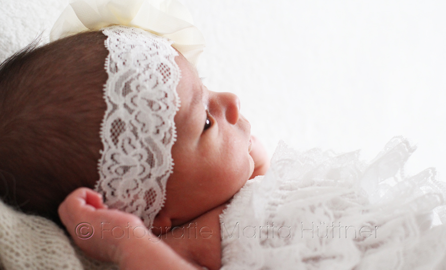 Baby, Neugeborenes, Babyfotograf, Babybilder, schöne Babyfotos, Babyfotos zuhause, Babyfotografin, Babyfotoshooting,Marita Hüttner, Babyfotografie Heilbronn,  Sinsheim, Mosbach, Bietigheim, Ilsfeld, Lauffen, Eppingen, Kraichtal, Bretten, Bruchsal, Bretzfeld, Brackenheim, Bönnigheim, Öhringen, Neuenstadt, Neckarsulm, Neudenau, Bad Friedrichshall, Bad Wimpfen, Bad Rappenau, 
