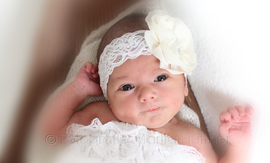 baby-bitte-lächeln.de, Babyfotograf, Babybilder, schöne Babyfotos, Babyfotos zuhause, Babyfotografin, Babyfotoshooting, Marita Hüttner, Babyfotografie Heilbronn, Sinsheim, Mosbach, Bietigheim, Ilsfeld, Lauffen, Eppingen, Kraichtal, Bretten, Bruchsal, Bretzfeld, Brackenheim, Bönnigheim, Öhringen, Neuenstadt, Neckarsulm, Neudenau, Bad Friedrichshall, Bad Wimpfen, Bad Rappenau, 