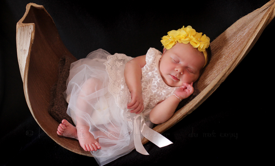 professionelles Babyshooting, Shooting neugeborenes, Shooting zuhause, Babyfotos, Neugeborenenfotos, mobile Fotografin Marita Hüttner, Outdoorshooting, Kinderbilder zuhause, Kindershooting zuhause, Eppingen, Bretten, Bruchsal, Bretzfeld, Sinsheim, Mosbach, Heilbronn, Leingarten, Schwaigern, Ilsfeld, Lauffen, Kraichtal, Oberderdingen