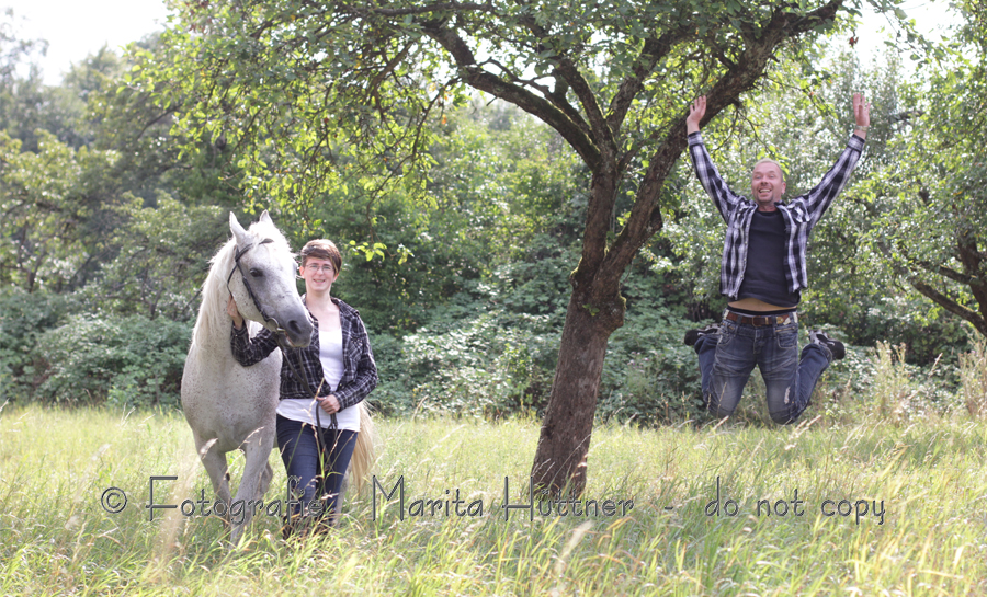 Pferdefotos, Pferdefotografie, schöne Pferdefotos, schöne Pferdebilder, Pferdefotoshooting, Pferde, Fotos, Fotografie Marita Hüttner, Sinsheim, Mosbach, Bietigheim, Heilbronn, Ilsfeld, Lauffen, Eppingen, Kraichtal, Bretten, Bruchsal, Bretzfeld, Brackenheim, Bönnigheim, Öhringen, Neuenstadt, Neckarsulm, Schwaigern, Neudenau, Bad Friedrichshall, Bad Wimpfen, Bad Rappenau, 