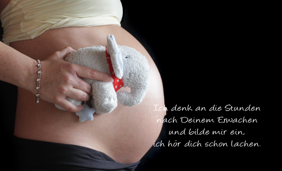 Fotoshooting Babybauch, professionelle Schwangerfotos, Babyfotograf, Babybilder, schöne Babyfotos, Babyfotos zuhause, Babyfotografin, Babyfotoshooting, Marita Hüttner, Babyfotografie Heilbronn, Babyfotografie Sinsheim, Mosbach, Bietigheim, Ilsfeld, Lauffen, Eppingen, Kraichtal, Bretten, Bruchsal, Bretzfeld, Brackenheim, Bönnigheim, Öhringen, Neuenstadt, Neckarsulm, Neudenau, Bad Friedrichshall, Bad Wimpfen, Bad Rappenau, 
