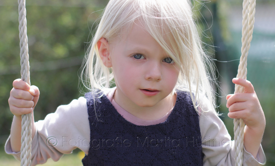 Kinderfotos, Kinderfotograf, Kinderbilder, Kindershooting,  Kinderfotograf, Fotoshooting, Neugeborene,  Fotoshooting neugeborene Babys,  Sinsheim, Eppingen, Kraichtal, Bretten, Bruchsal, Bretzfeld,  Babyfotografie Heilbronn, Brackenheim, Bönnigheim, Öhringen, Neuenstadt,  Neckarsulm, Bad Friedrichshall, Bad Wimpfen, Bad Rappenau, 