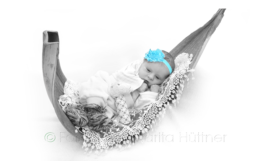 Babyfotograf, Babyfotografie Heilbronn, Babybilder, schöne Babyfotos, Babyfotos zuhause, Babyfotografin, Babyfotoshooting, Marita Hüttner, Sinsheim, Mosbach, Bietigheim, Ilsfeld, Lauffen, Eppingen, Kraichtal, Bretten, Bruchsal, Bretzfeld, Brackenheim, Bönnigheim, Öhringen, Neuenstadt, Neckarsulm, Neudenau, Bad Friedrichshall, Bad Wimpfen, Bad Rappenau, 