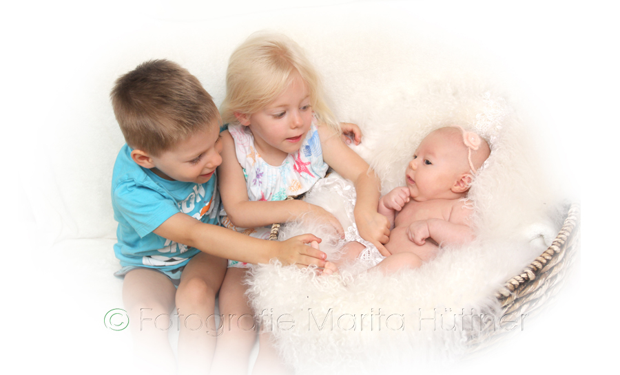 Babyfotos, Familienfotos, Kinderfotos, Kinderfotografie Angelbachtal, Babyfotograf Angelbachtal, Neugeborenenfotos Angelbachtal, Babyfotograf Sinsheim, Babyshooting Bad Wimpfen, Babyshooting Kraichtal, Babyfotografie Heilbronn, 