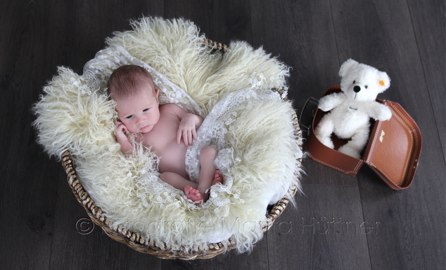 Babyfotos, Babyfotografie, Babybilder, Babyshooting, Fotoshooting,  Babyfotograf, Neugeborene, Fotoshooting neugeborene Babys,  Marita Hüttner, Sinsheim, Mosbach, Bietigheim, Babyfotografie Heilbronn, Ilsfeld, Lauffen, Eppingen, Kraichtal, Bretten, Bruchsal,  Bretzfeld, Brackenheim, Bönnigeheim,  Öhringen, Neuenstadt, Neckarsulm, Neudenau,  Bad Friedrichshall, Bad Wimpfen, Bad Rappenau, 