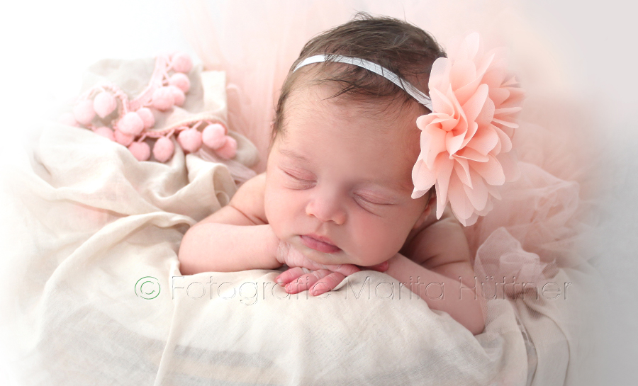 Kinderfotos, Kinderfotografie, Babyfotos,  Neugeborenenfotos, Babyfotografin, Kinderfotografin,  Fotografin Neugeborene, Eppingen, Bretzfeld, Bad Wimpfen,  Bad Rappenau, Bad Friedrichshall, Angelbachtal, Brackenheim, Waghäusel,  Kraichtal, Bretten, Bruchsal, Sinsheim, Mosbach, Neuenstadt, Babyfotografie Heilbronn,  Neckarsulm, Neudenau, Waghäusel, Ilsfeld, Lauffen, Angelbachtal, 