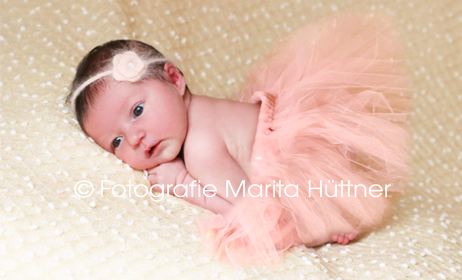 Babybilder, Babyfotos zuhause, Babyfotos daheim, Babyfotograf daheim, Baby, Neugeborenenfotos zuhause, Kinderfotos, Familienfotos, mobile Fotografin,  Fotografin Öhringen,Fotografin Bretzfeld, Bretten, Babyfotografie Heilbronn, Eppingen, Schwaigern, Babyfotograf Sinsheim, Fotografie Mosbach, Fotograf Backnang, Fotografin Bruchsal, Marita Hüttner Fotografie